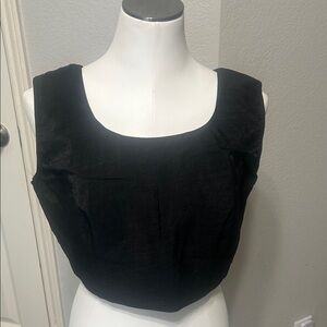 Black saree blouse sleeveless in size M. NWOT